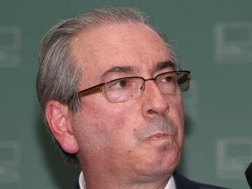 Cunha aproveita impasse e adia criação da Comissão do Impeachment