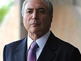 Temer nega defesa jurídica contra impeachment