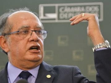 Mendes rejeita desistência de petistas e nega liminar contra impeachment