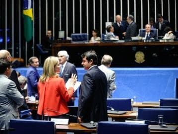 Senado altera regras de parcerias entre ONGs e administração pública