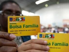 Dilma: cortar Bolsa Família é atentar contra 50 milhões de brasileiros