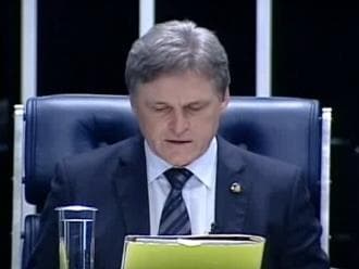 Parecer do TCU sobre contas de Dilma é lido no Plenário do Senado