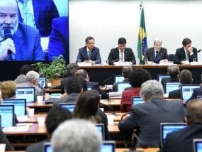 CPI da Petrobras termina sem sugerir indiciamento