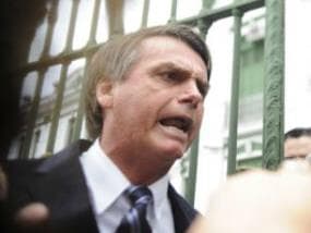 Juíza condena Bolsonaro por ofensas contra deputada Maria do Rosário