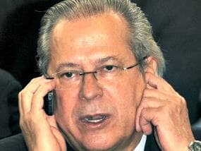 Delator diz que pagou R$ 1,7 milhão para 'ajudar' Dirceu após mensalão