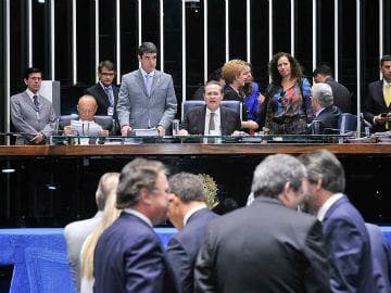 Senado garante eleição dos mais votados em pleitos proporcionais