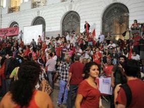 Atos contra impeachment de Dilma têm críticas a medidas do governo