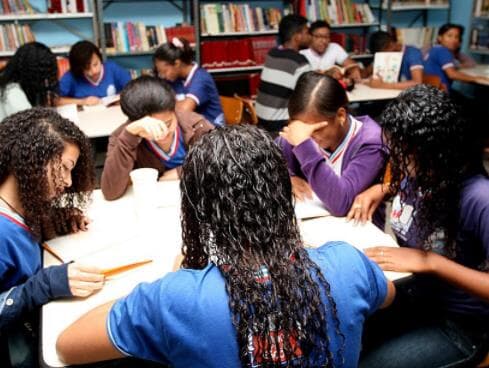 Entenda as mudanças feitas no novo projeto de ensino médio