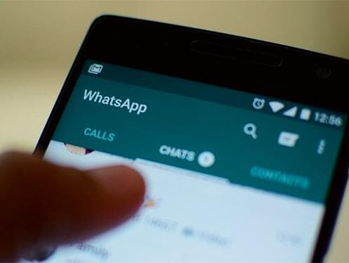 WhatsApp remove contas de disparo em massa de notícias falsas