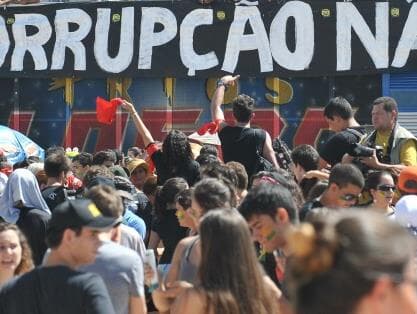 Democracia, reforma e revolução sobre os rumos da nação