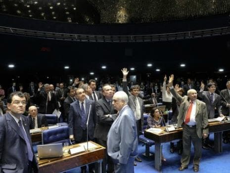 Seis em cada dez senadores respondem a acusações criminais no STF