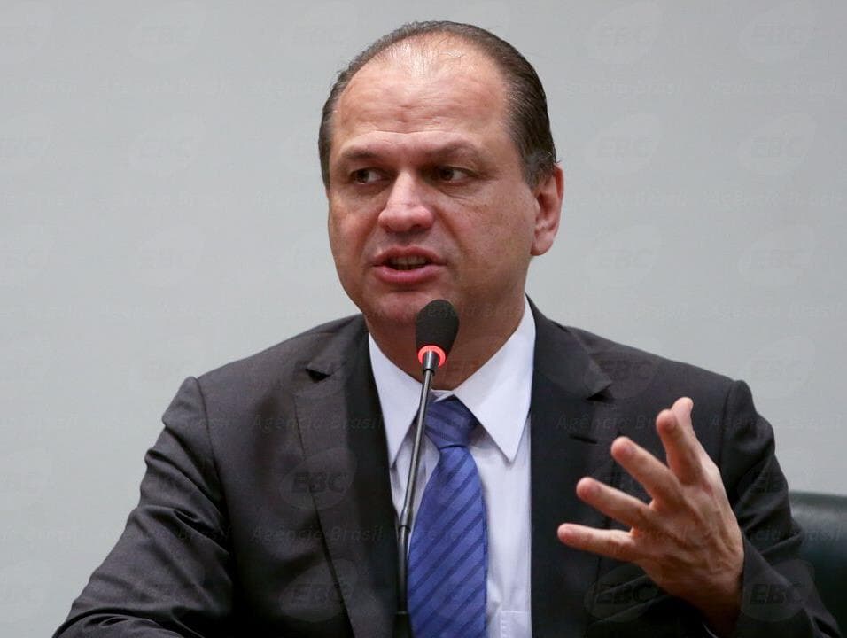 Ministro da Saúde foi sócio de área de R$ 56 milhões no Paraná