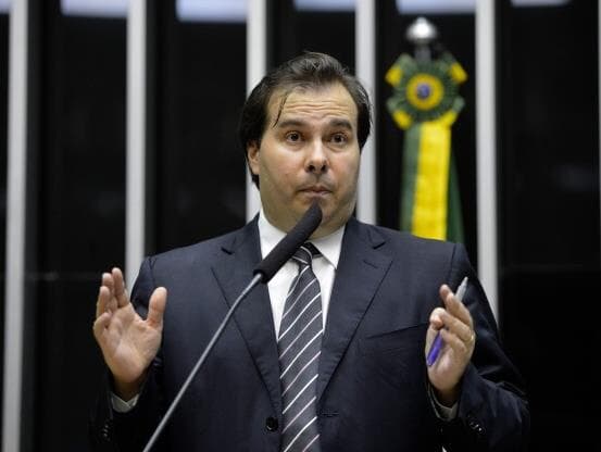 Polícia Federal conclui inquérito sobre Rodrigo Maia e aponta indícios de corrupção