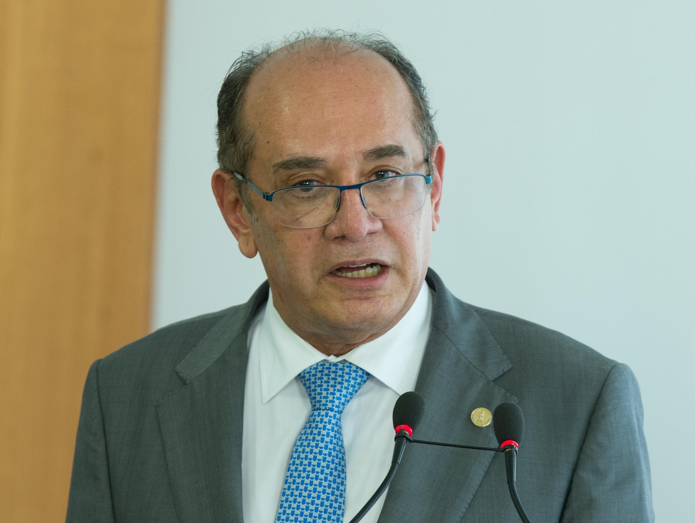 Gilmar Mendes diz que Lei da Ficha Limpa é usada por juízes para chantagear políticos