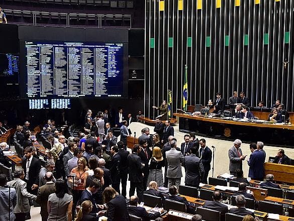 Congresso aprova mais recursos para Fies e Enem