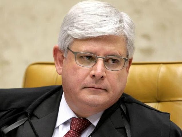 "Imóvel funcional não pode servir de bunker", diz Janot