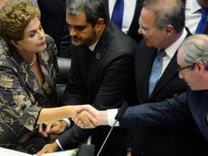 Semana tem relatório sobre Cunha e defesa de Dilma