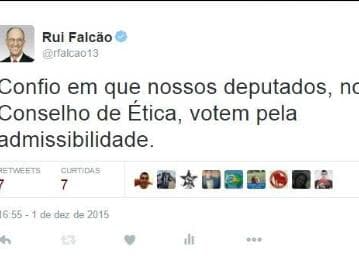 Presidente do PT defende voto contra Cunha no Conselho de Ética