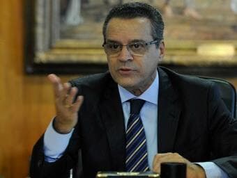 Ministro do Turismo defende legalização dos jogos de azar