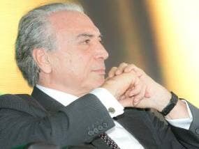 Michel Temer deixa o dia a dia da articulação política do governo