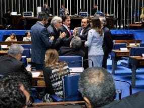 Senado muda fator previdenciário em 2ª MP do ajuste