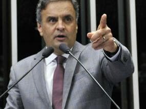 Aécio usou helicóptero oficial para escapar de engarrafamento, diz revista