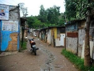 Moradores do asfalto têm visão preconceituosa de favelas