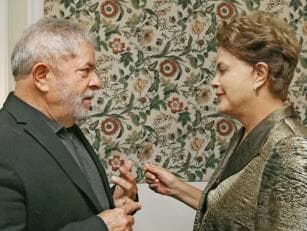 Lula monta estratégia para Dilma superar crise política