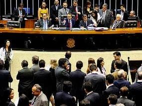 Câmara pode votar aposentadoria por invalidez e orçamento impositivo