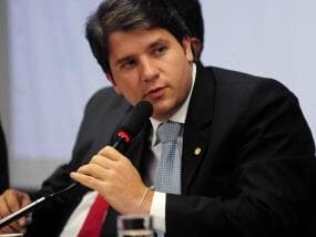 Conselho de Ética adia votação de processo contra Luiz Argôlo