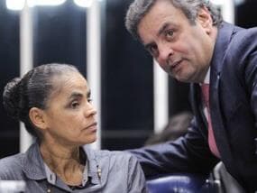 Marina Silva discute condições para apoiar Aécio no segundo turno