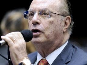 #FichaSujaNão: TSE veta candidatura de Maluf