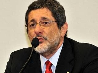 Caso Pasadena: oposição quer ouvir Gabrielli sobre responsabilidade de Dilma