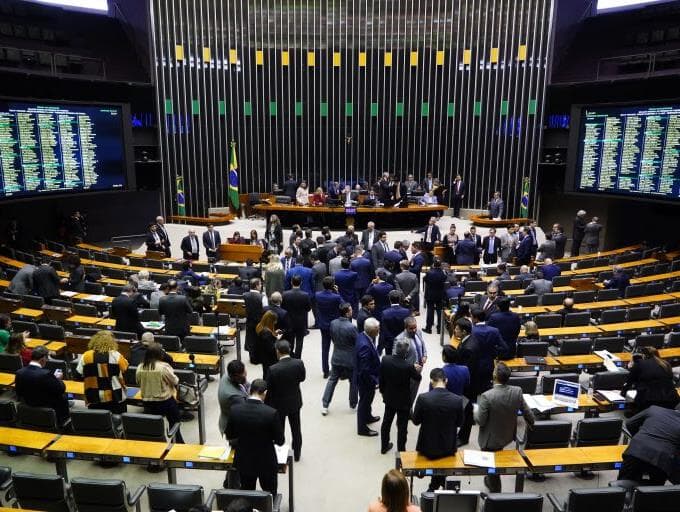 Câmara aprova marco temporal das terras indígenas