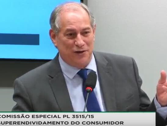 Ciro Gomes fala sobre dívidas do consumidor em audiência na Câmara