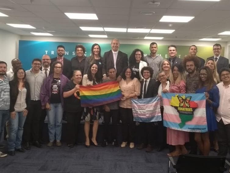 Associação Brasileira LGBT protesta contra Damares: "inimiga declarada dos direitos da população LGBT"