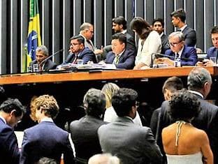 Câmara aprova urgência para proposta que parcela dívidas de produtores rurais