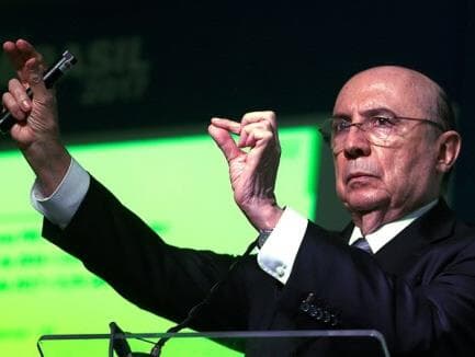 Henrique Meirelles diz que Eletrobras pode ser privatizada até 2018