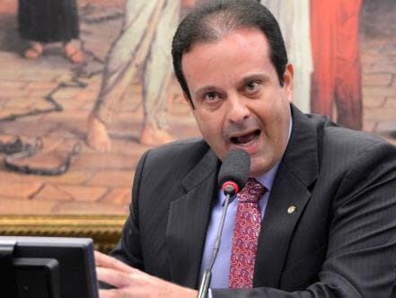 Líder do governo, André Moura é condenado por dano de R$ 1,4 milhão aos cofres públicos