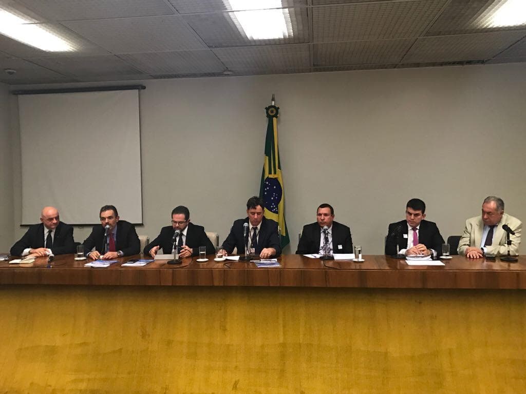 Forma de composição dos tribunais de contas precisa ser revista, afirmam entidades do setor