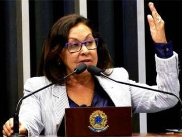 Governador do PT quer senadora do PSB para Prefeitura de Salvador