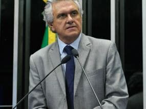 Caiado apoia afastamento de ministro da Transparência