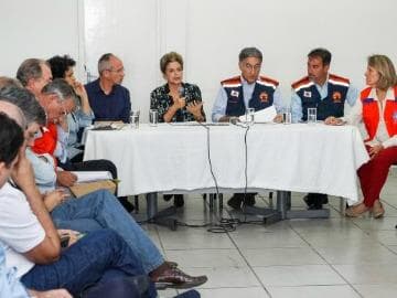 Desastre em Mariana: Dilma anuncia multa de R$ 250 milhões a mineradora