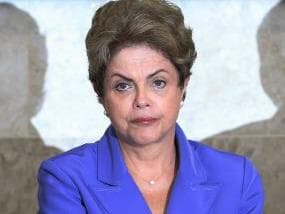 Dilma ganha tempo para explicar 'pedaladas fiscais'