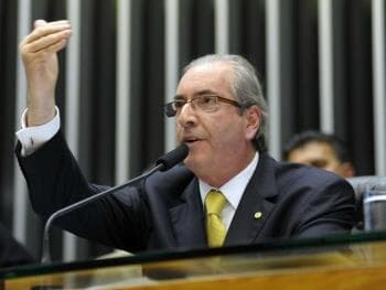 Cunha nega 'pedalada regimental' sobre maioridade penal