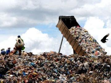 Senado aprova mais prazo para fechamento de lixões