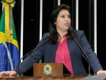 Congresso instala Comissão Combate à Violência contra a Mulher