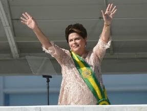 Dilma fracassará se não mudar seu perfil, diz analista