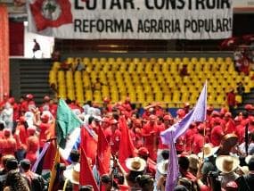 Sem-terra iniciam encontro nacional em Brasília