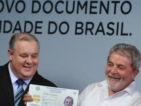 Governo segura novo documento antifraude